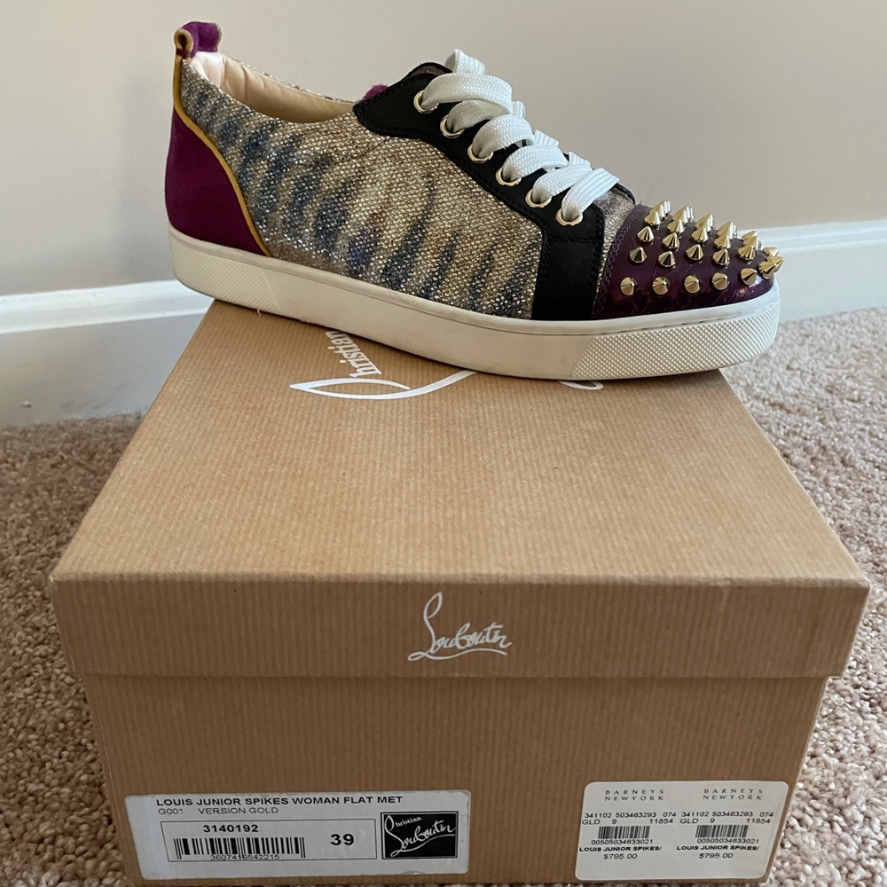 Christian Louboutin UK 39